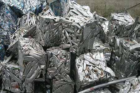 锦州古塔附近库存积压物回收
